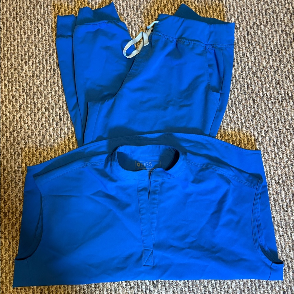 Figs royal blue